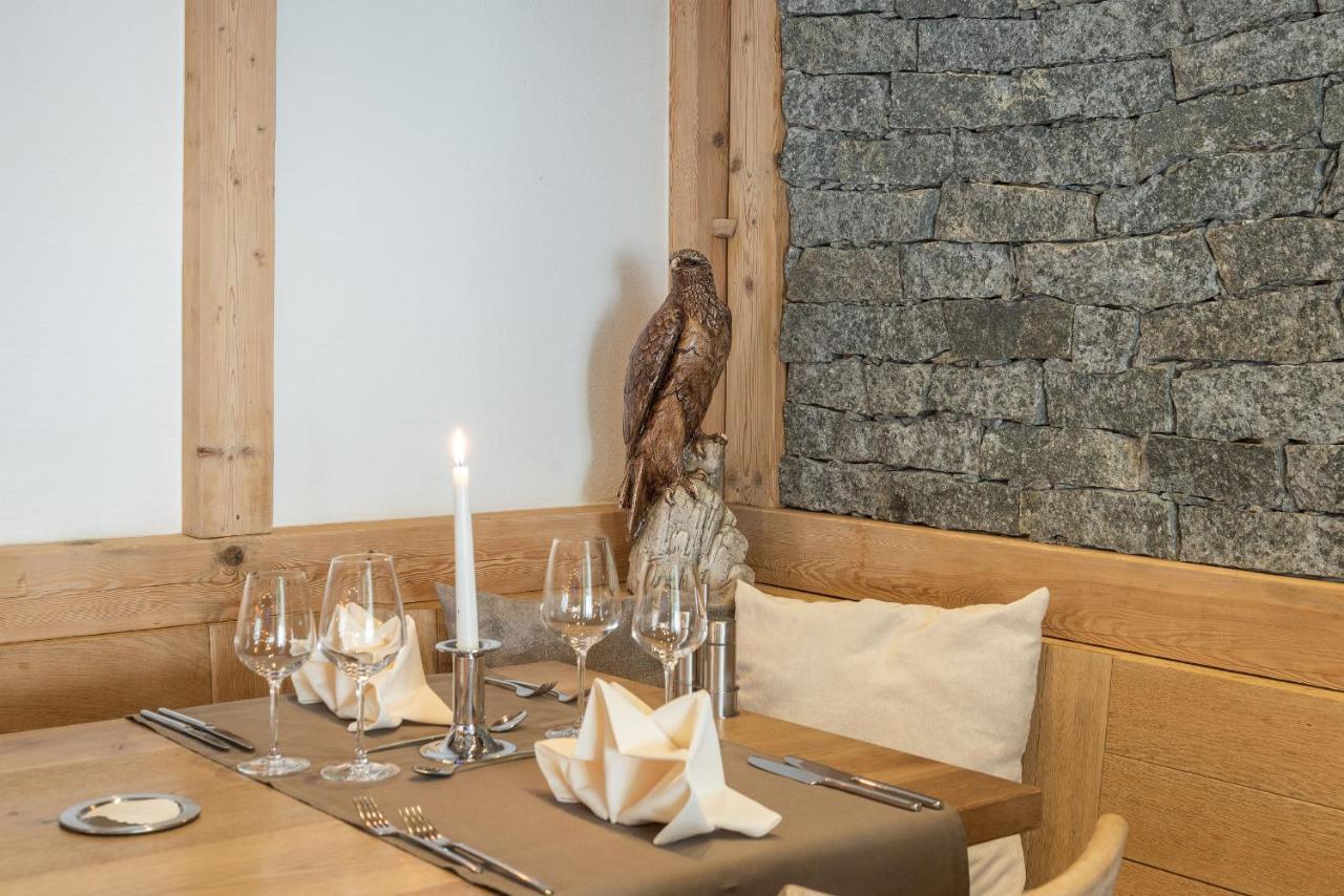 Hotel Crusch Alba Zernez Εξωτερικό φωτογραφία