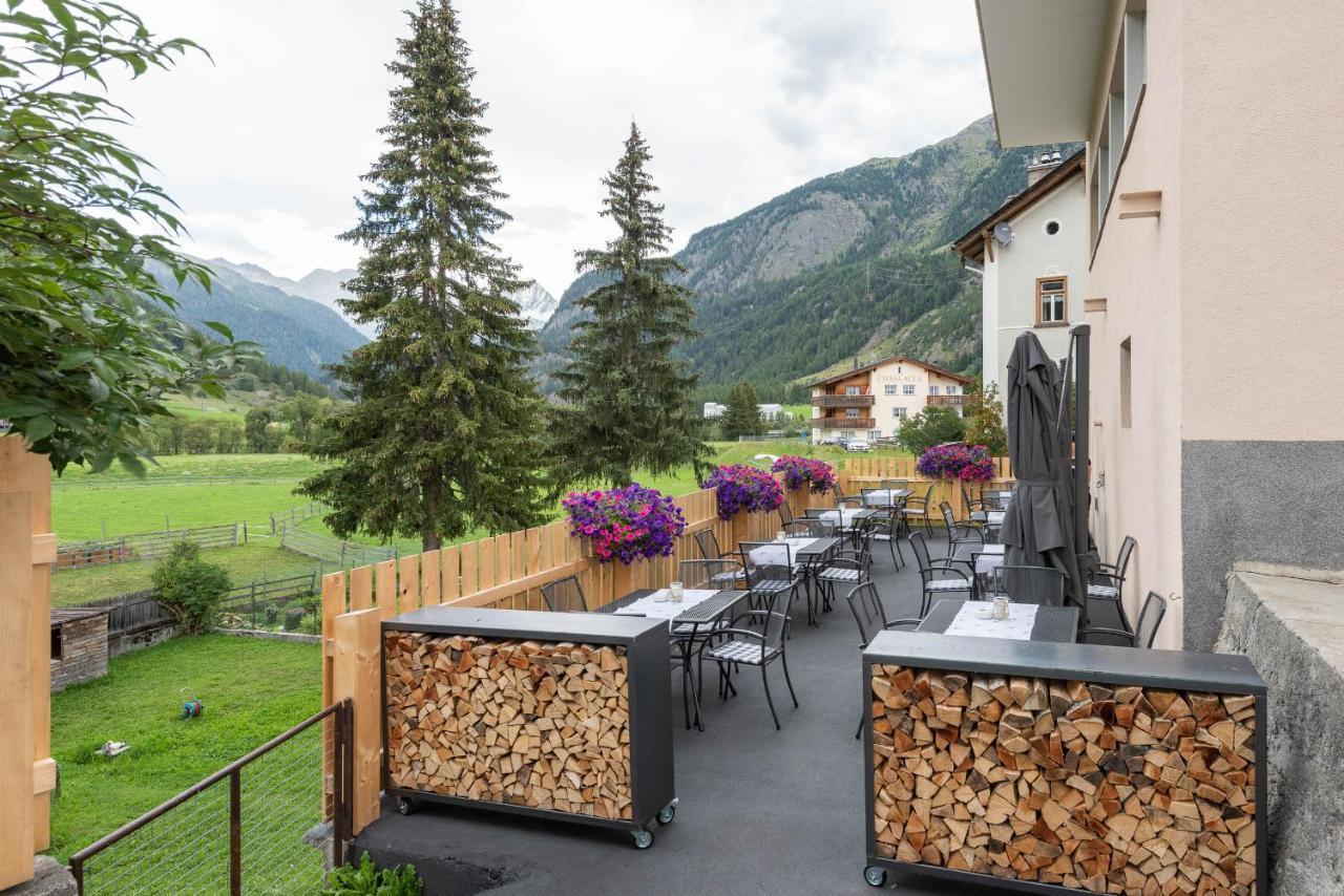 Hotel Crusch Alba Zernez Εξωτερικό φωτογραφία