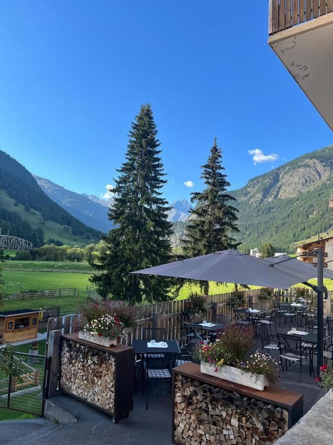 Hotel Crusch Alba Zernez Εξωτερικό φωτογραφία